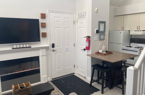 Craigleith Condo | Open Loft Condo at Blue Moutain