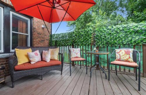 Niagara Falls Bed & Breakfast | Ora's Place BNB