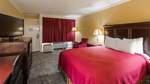 Eureka Springs Historic District Hotel | Osage Creek Lodge