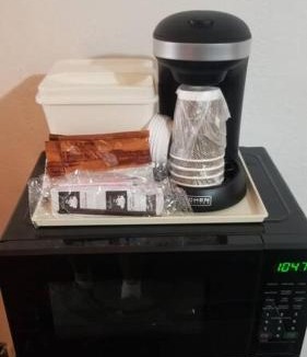 Stillwater Apartment | OSU 2 Queen Beds Hotel Room 230 Wi-Fi