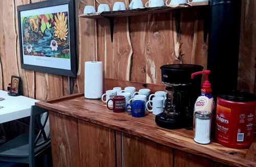 College Station House | Out Back Bunkhouse. Find peace & quiet in the country, 7 miles outside of town.