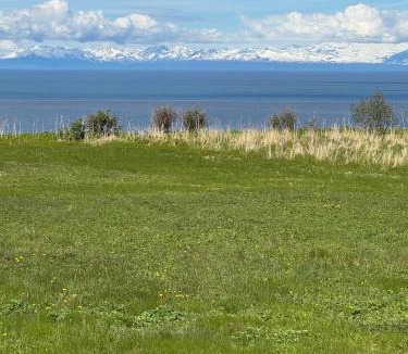 Ninilchik House | Overlooking the Cook Inlet with an Awesome View