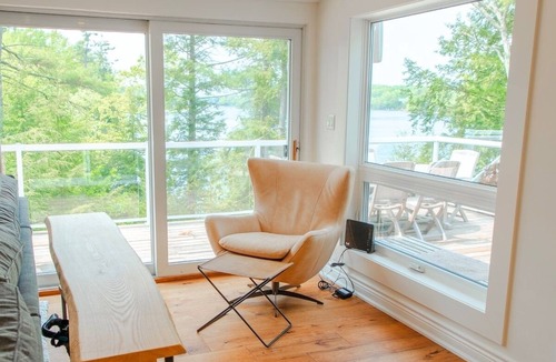 Bala Cottage | OvertheMoon Muskoka Bala Waterfront Retreat: Sauna
