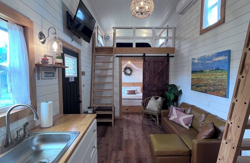 Denison Cabin | Pardon our dust as we reopen this charming resort on Lake Texoma.