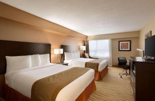 Unionville Hotel | Park Inn by Radisson Toronto-Markham