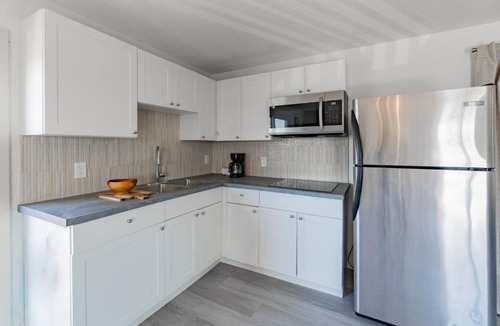 Niagara Falls Apartment | Parkway Boutique Suite D