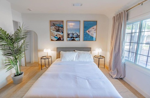 Niagara Falls Apartment | Parkway Boutique Suite 20