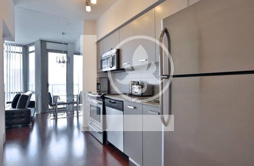 Bay Cloverhill Apartment | Peace - Luxury Executive Condo Bay & College