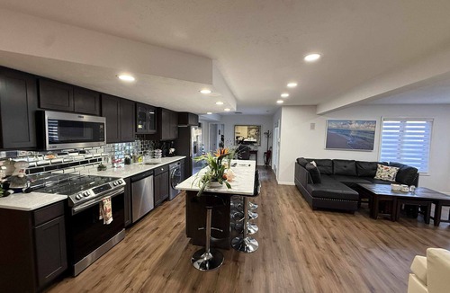West Omaha House | Peaceful Lakefront Retreat| Private Suite Pool SPA Sauna Hot tub Pool table