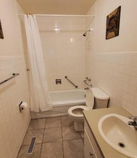Regina Hostel | Pells Hostel