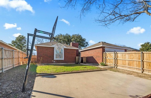 McKinney House | Perfect for Groups! One-Story 5BR Home & Sleeps 11+. Pet-Friendly!