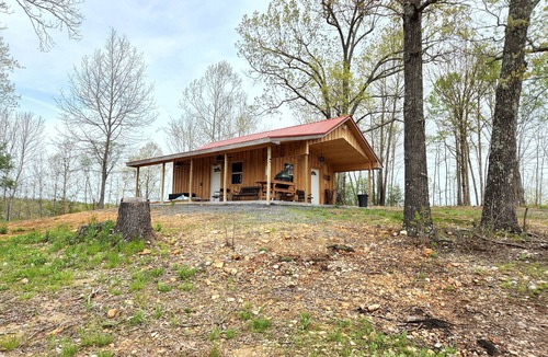 Harriet Cabin | Perfect secluded getaway-minutes from the Buffalo National River