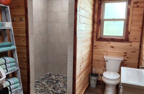 Harriet Cabin | Perfect secluded getaway-minutes from the Buffalo National River