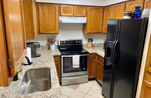 Euless House | Pet Friendly, Charming 3BR in DFW
