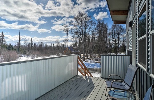 Fritz Creek Apartment | Pet-Friendly Duplex w/Northern Lights Aurora View