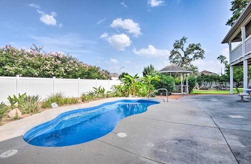 Spring Cottage | Pet-friendly Spring House & Apartment: Yard & Pool