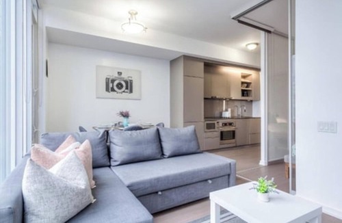 Downtown Toronto Apartment | Peter Street Downtown Toronto Suites