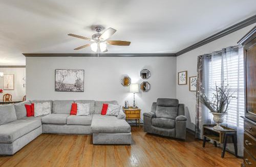 Frankston House | Pets Welcome! Comfortable and Spacious! Sleeps 6