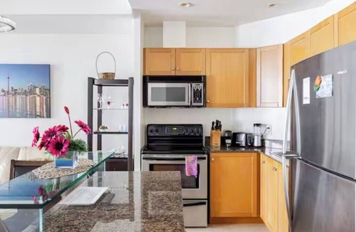 Central Waterfront Condo | Picturesque Lakeview | Extended Stay Furnished 2BR | Corporate & Family