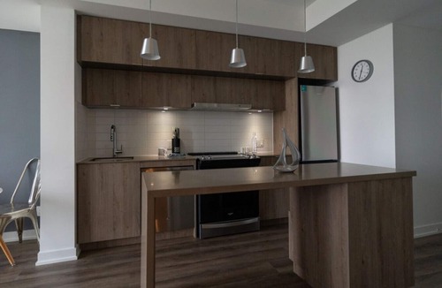 Willowdale Apartment | Pivot - 1 Bedroom Apartment North York
