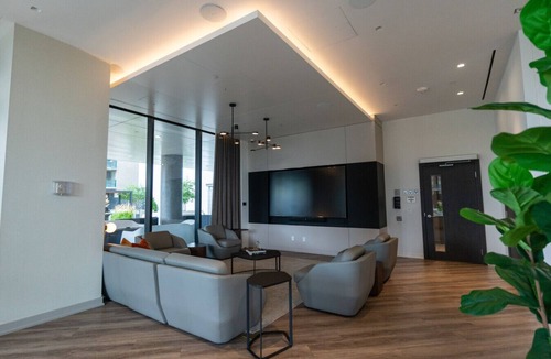 Willowdale Apartment | Pivot - 1 Bedroom Apartment North York