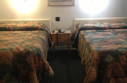Clearview Township Hotel | Pleasant Manor Motel