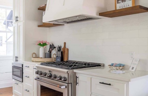 Round Top House | Plunge Pool +Firepit + Food Delivery in Round Top