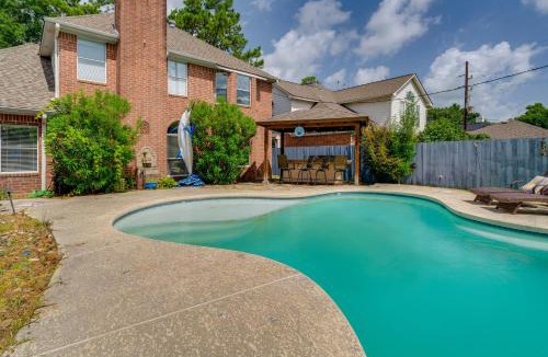 Wimbledon Falls House | Pool & Shared Game Area! Home 7 Mi to Dtwn Tomball