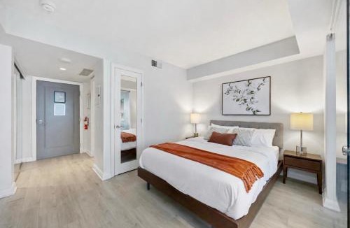 Bloor-Yorkville Apartment | Prestige 1BR, 5 Star Hotel Experience
