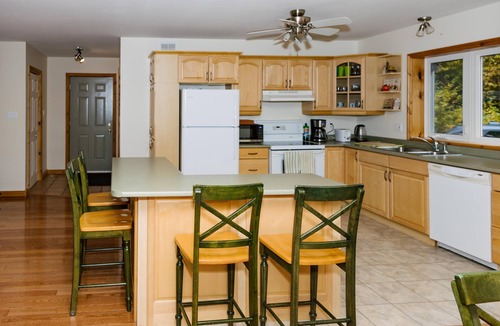Haliburton Cottage | Prime location on Drag Lake!