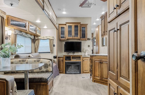 Bendena House | PRIVATE 13 Acre Motocross Track w/ 3 tracks & 2 bed 2 bath RV