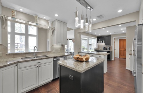 Walden on Lake Conroe House | Private 6BED/5.5+Bath Lakefront Home on Lake Conroe's Calmest Cove