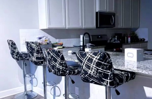Anna Bed & Breakfast | Private BDR Prime LocationnNewly Renovated WiFi
