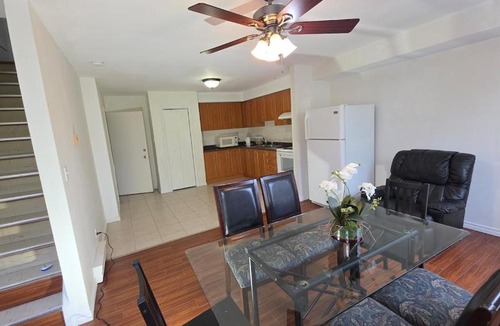 Oakwood Village Apartment | Private & Bright 2-bedroom, Midtown Toronto