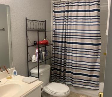 Cypress House | Private Disney Full n Single Room