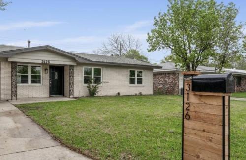 Temple Ski Chalet | Private Pet Friendly Home Minutes From Baylor Scott & White