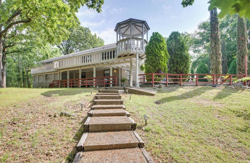 Rockwell Cottage | Private Pool: Lakefront Home in Hot Springs!