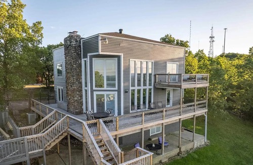 Mid America House | Private Pool | Mountain Top Views | Home Theater