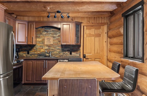 Saint Come Ski Chalet | Private Pool - Spa - Pool Table - Le St-Come
