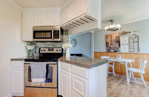 Northeast Anchorage House | Quaint 2-bedroom house in Anchorage perfect for your getaway