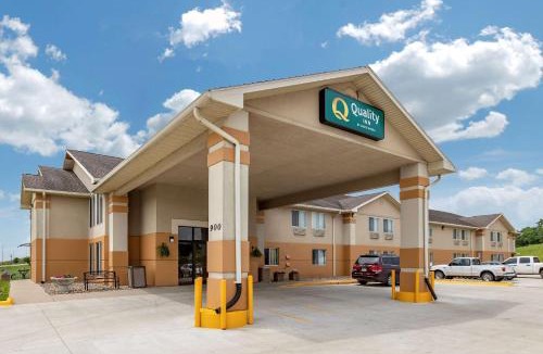 Creston Hotel | Quality Inn Creston