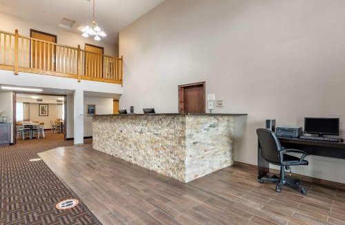 Creston Hotel | Quality Inn Creston