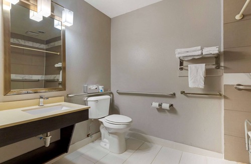 Sallisaw Hotel | Quality Inn Sallisaw
