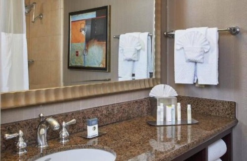 Dallas Design District House | Quick access to Dallas attractions and shows