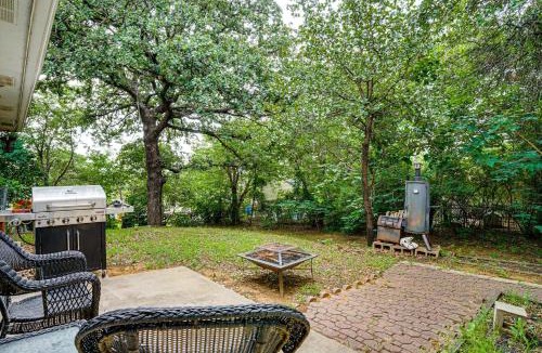 Kennedale House | Quiet Countryside Home, 5 Mi to Lake Arlington!