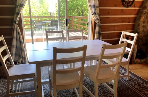 Lac Superieur Village Cottage | Quiet Laurentian Getaway, Close to the Excitement