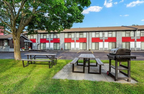 Kingston Hotel | Ramada by Wyndham Kingston