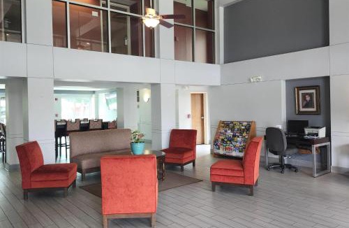 Luling Hotel | Ramada by Wyndham Luling