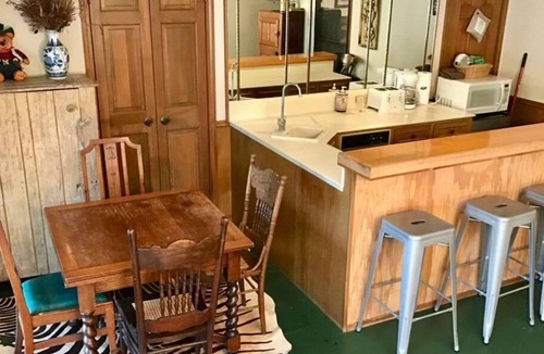 Cat Spring House | Ranch House Studio Romantic Getaway in Texas with Optional Fun Ranch Activities!