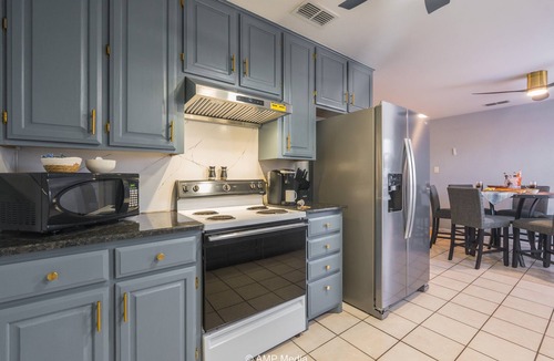 Abilene House | Raptor Ridge - Your Abilene Adventure Basecamp